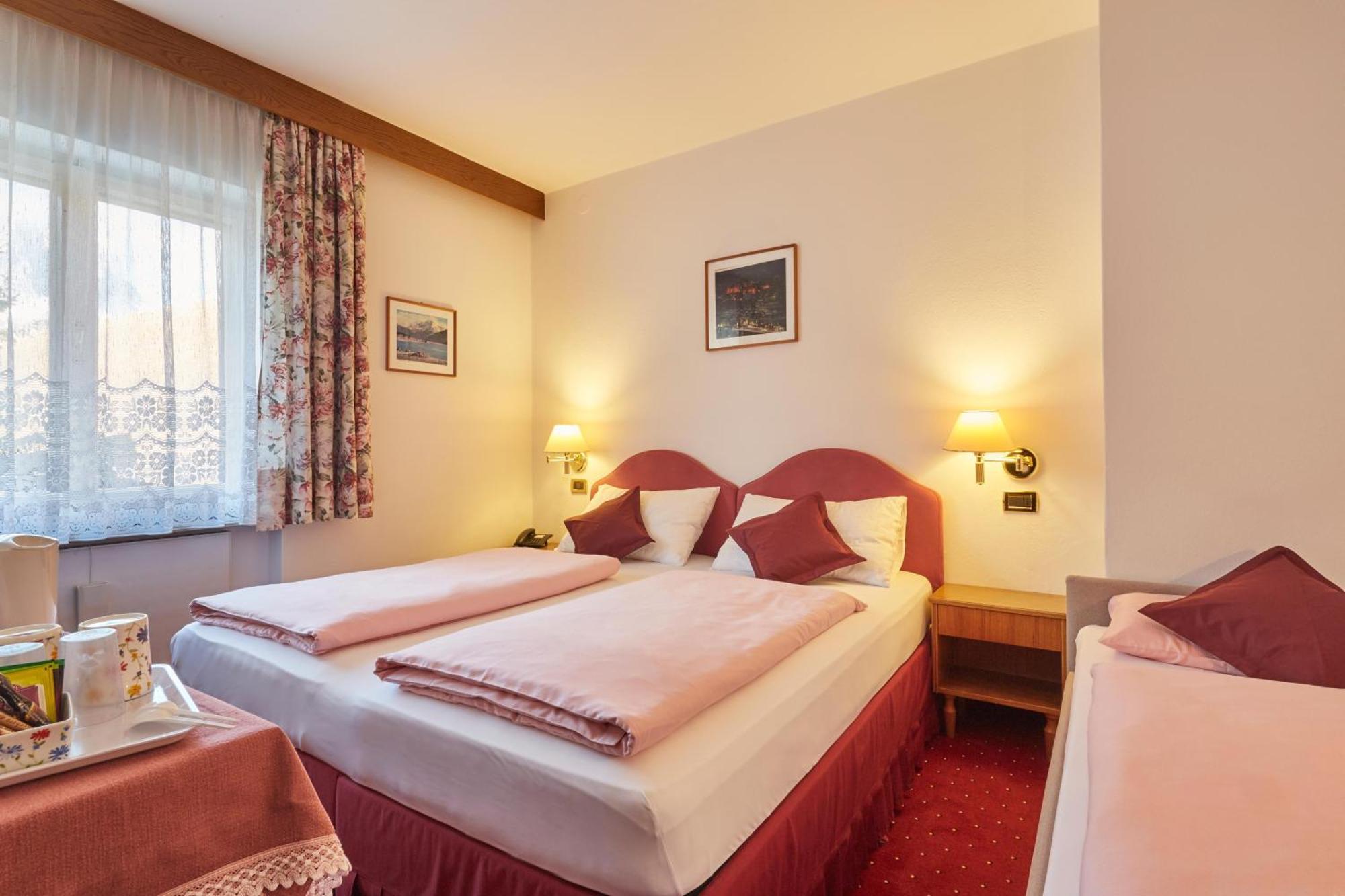 Hotel Maria Corvara in Badia Kültér fotó