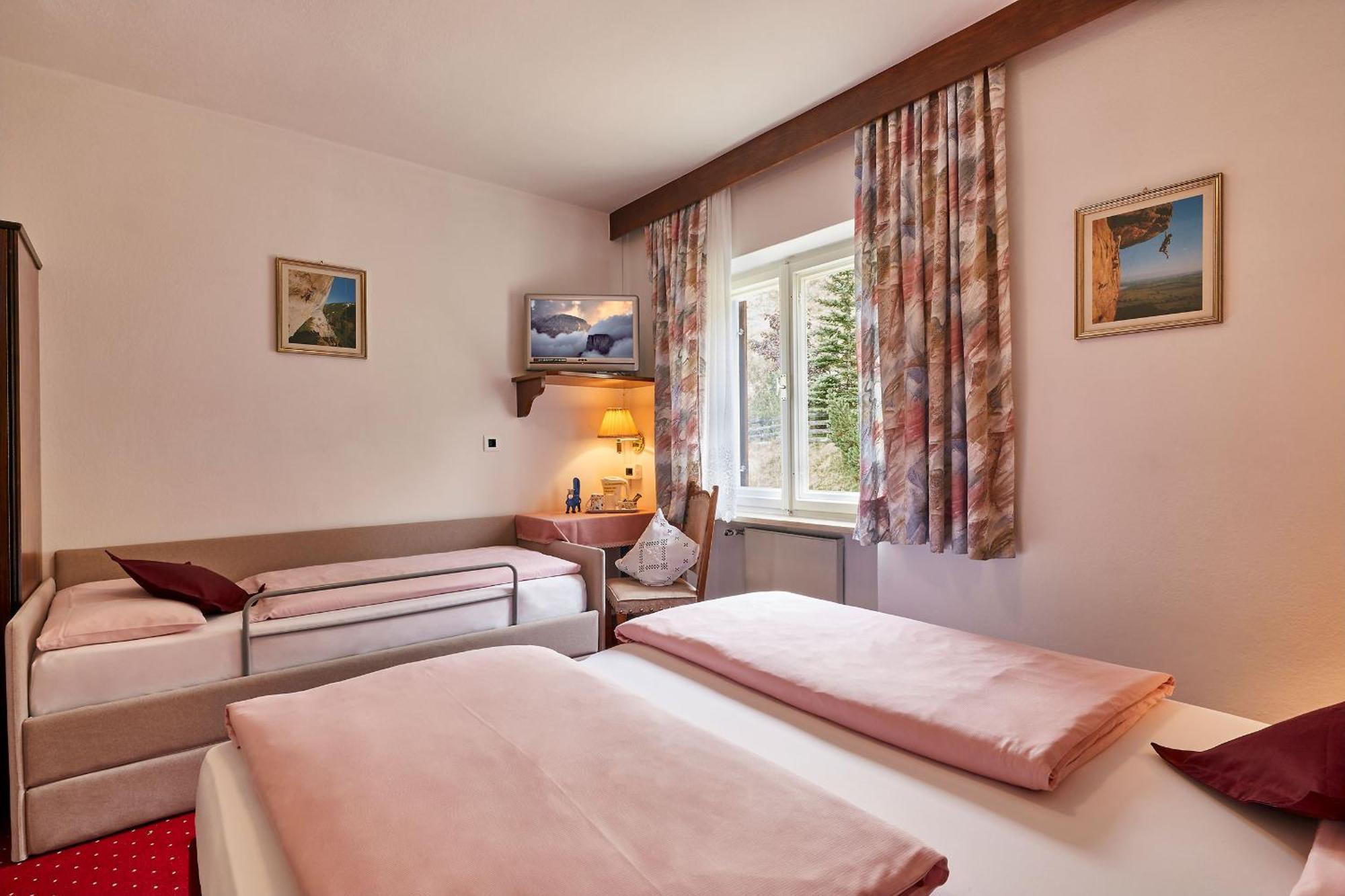 Hotel Maria Corvara in Badia Kültér fotó