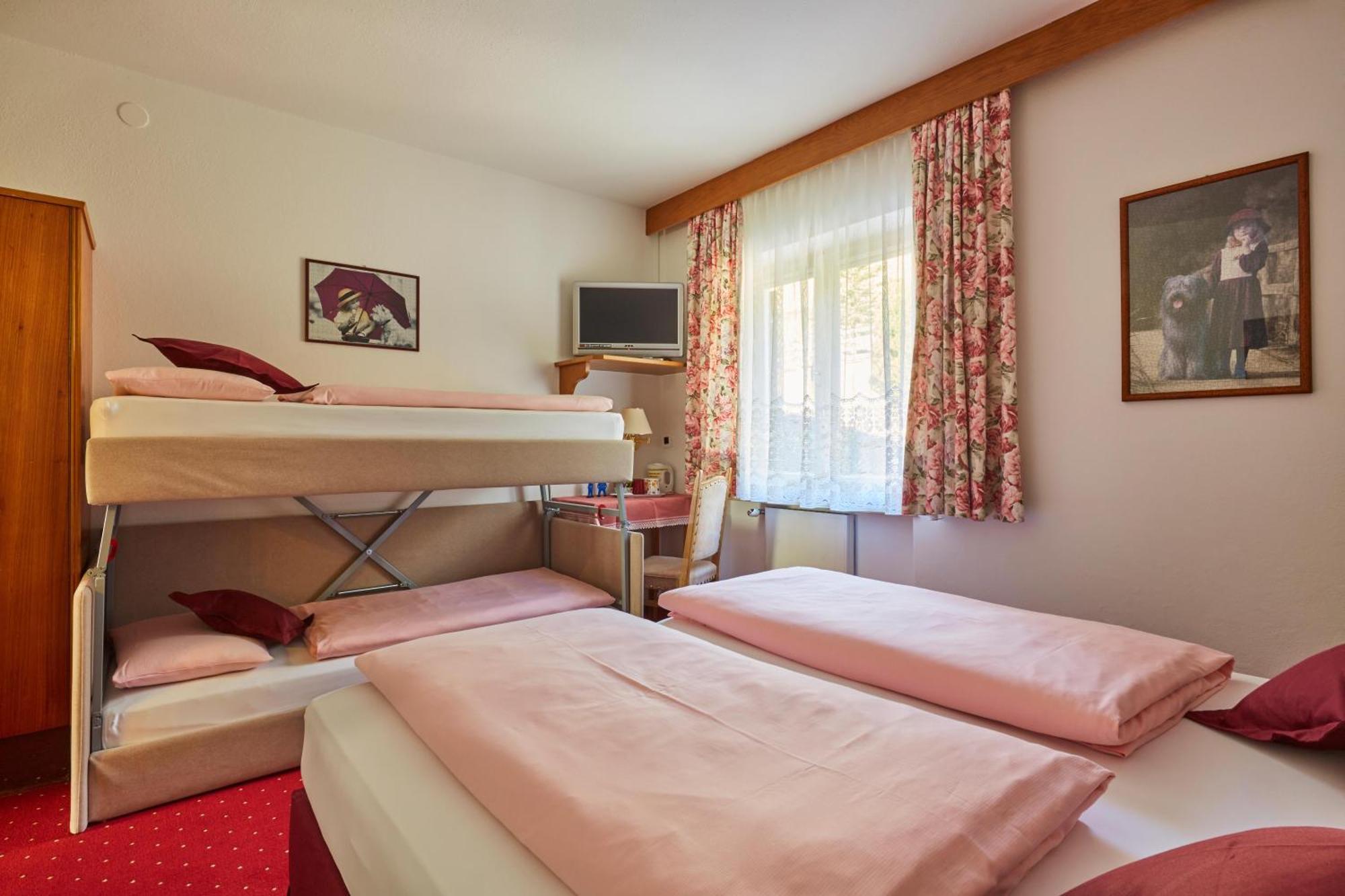Hotel Maria Corvara in Badia Kültér fotó