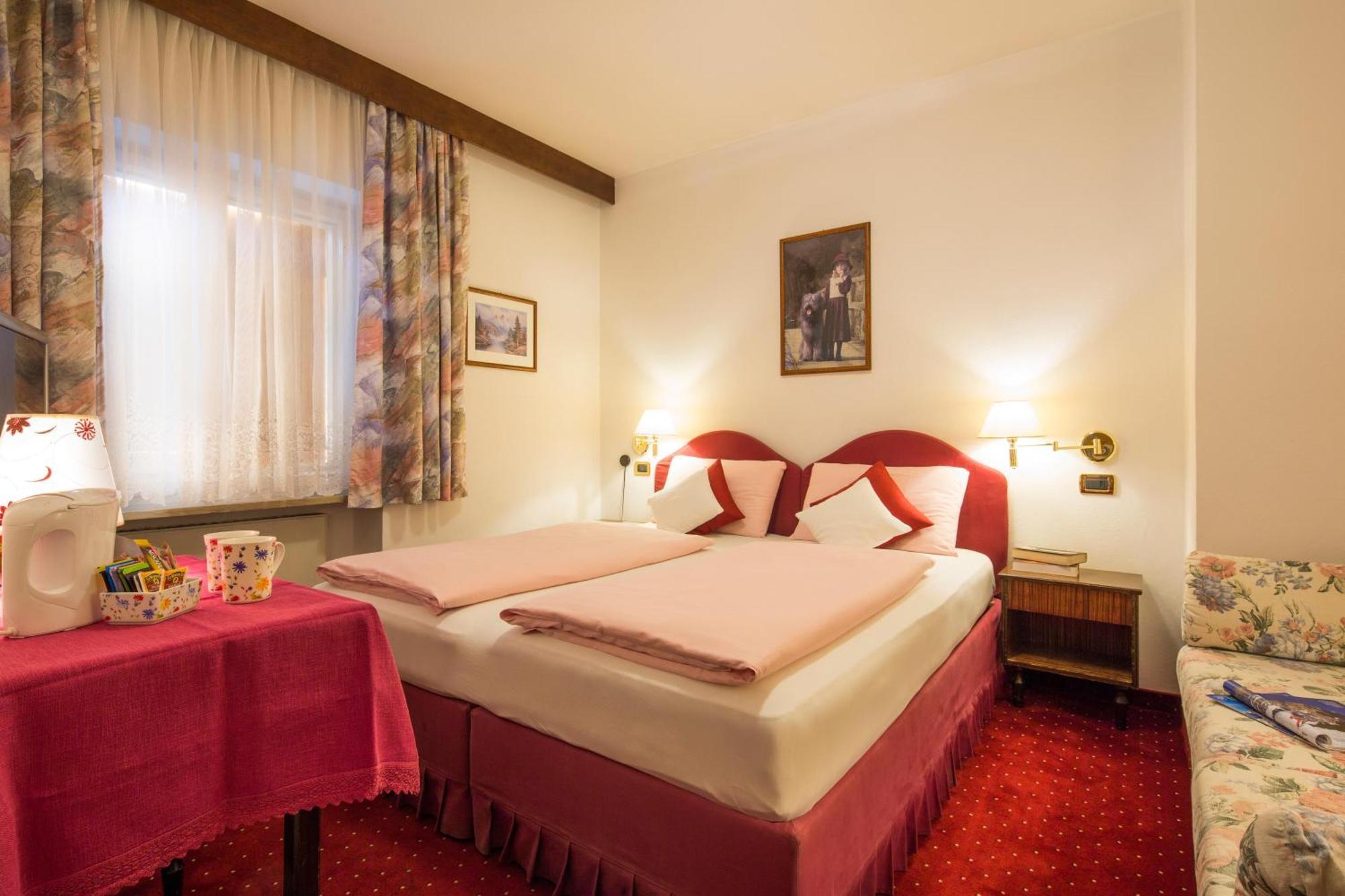 Hotel Maria Corvara in Badia Kültér fotó