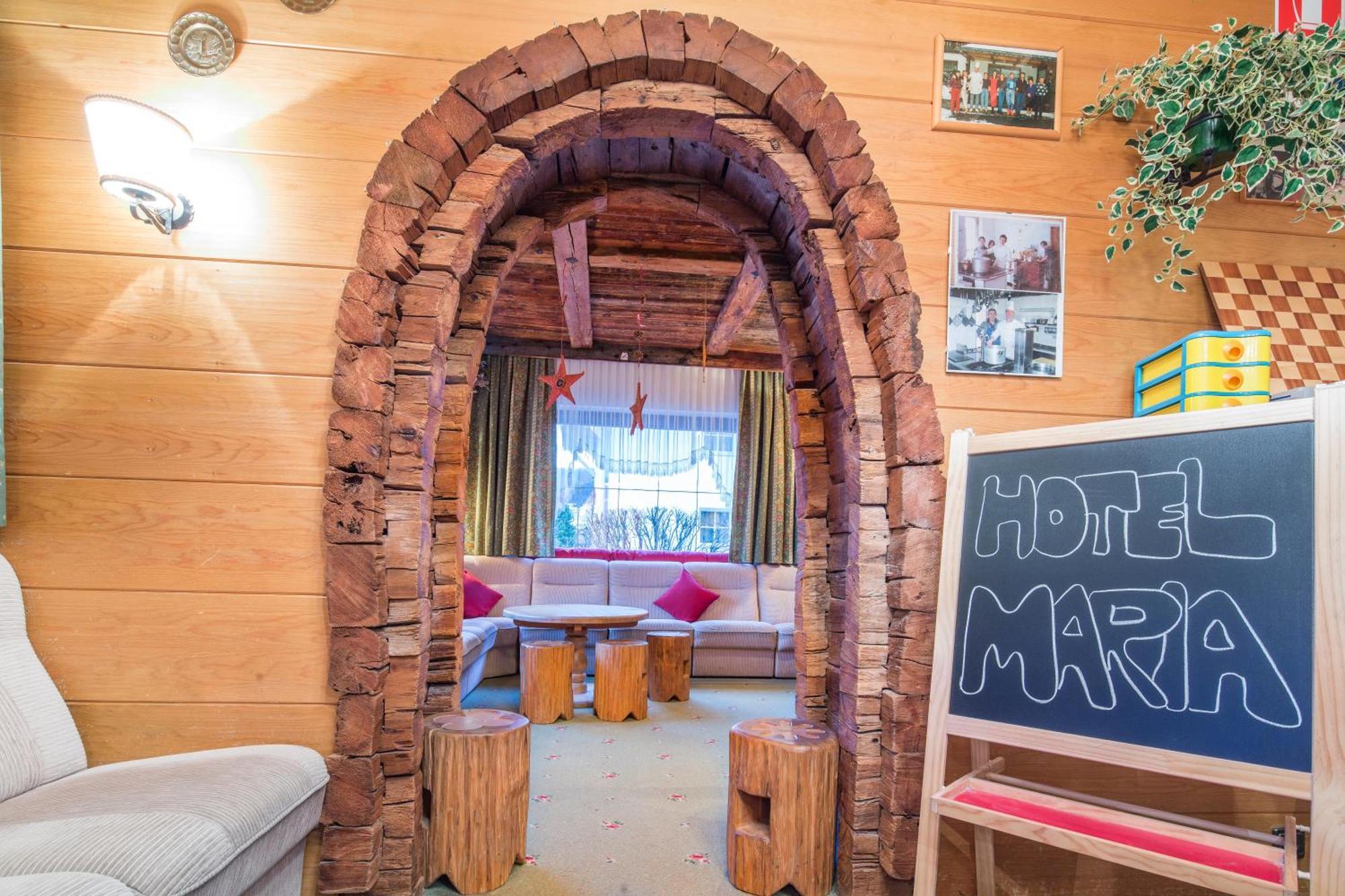 Hotel Maria Corvara in Badia Kültér fotó