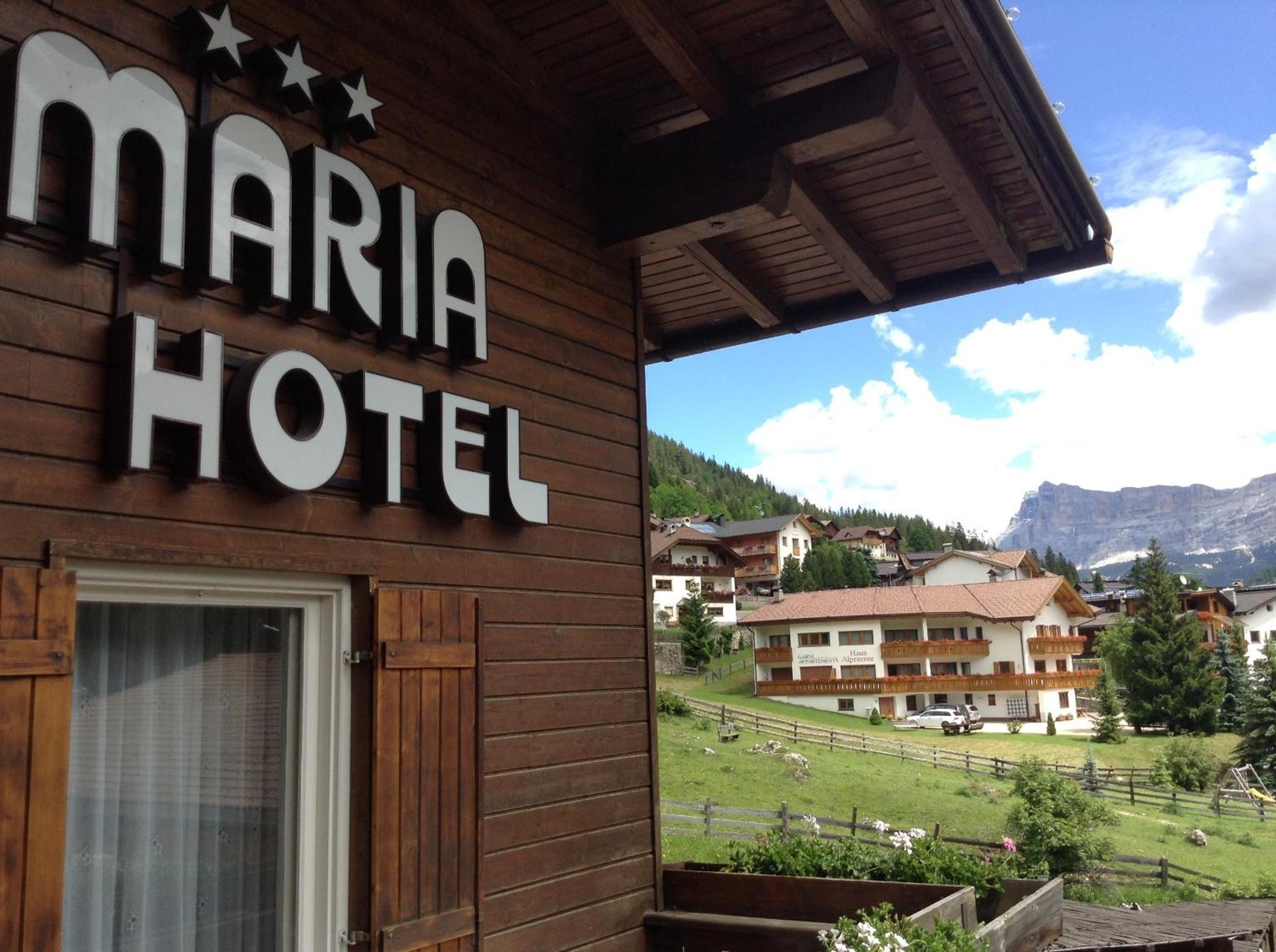 Hotel Maria Corvara in Badia Kültér fotó